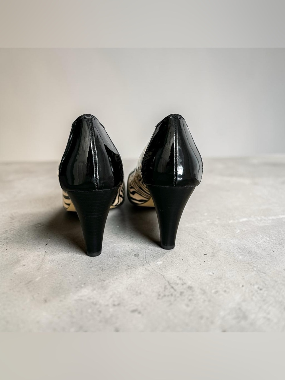 Anne Klein AKMAIA Zebra Print Peep Toe Buckle Heels Rockabilly - Size 8 - Picture 5 of 15